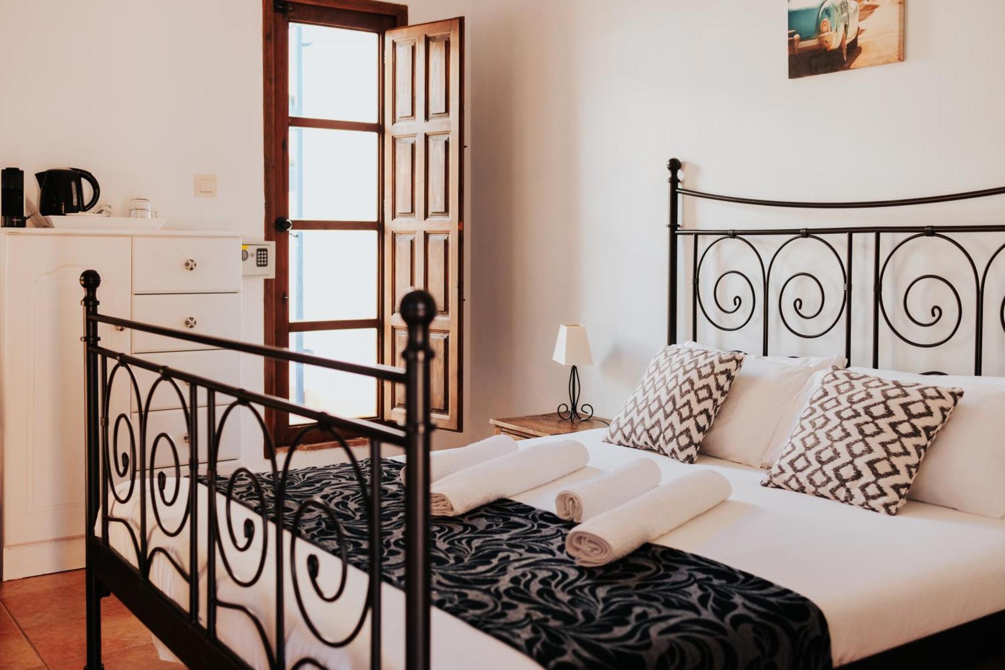 Bed and Breakfast Casa Del Patio Pinos del Valle Zewnętrze zdjęcie